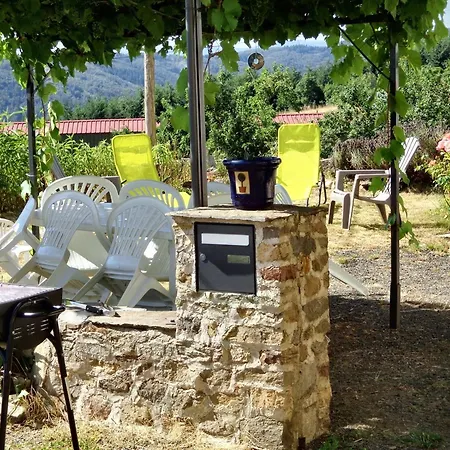Maison Charmante A Mercoeur Avec Jardin Et Parking 別荘 Mercoeur (Haute-Loire)